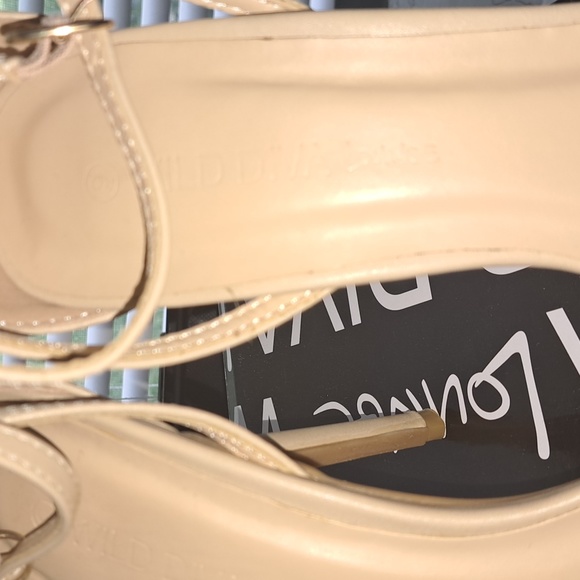 Wild diva, cream color open toe heels, size 9 - Picture 4 of 7